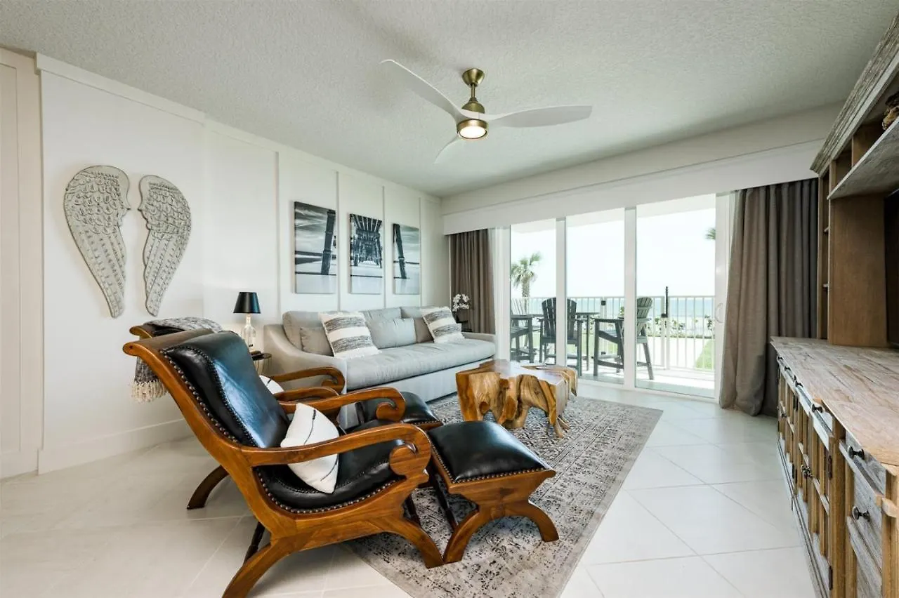 Unit 103 Aruba - 3 Bedroom Ocean Front Daytona Beach 0*,  United States